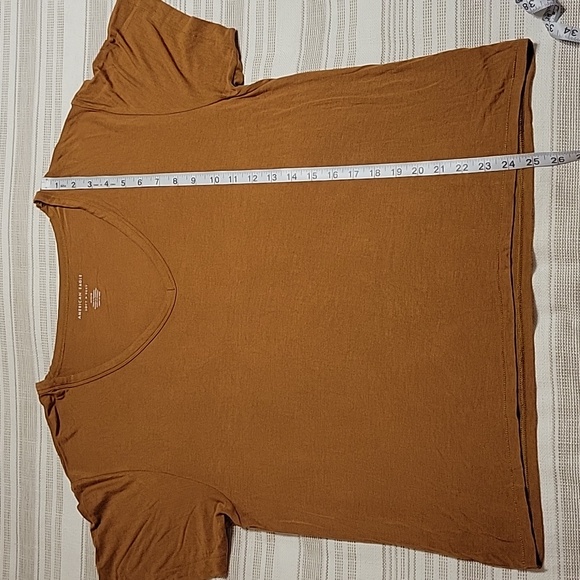 American Eagle Soft & Sexy Tee | Medium - Picture 7 of 8